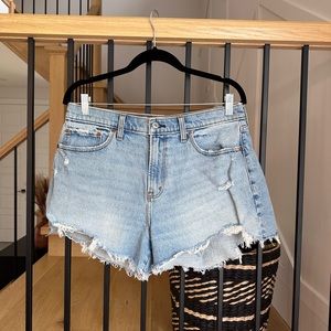 Abercrombie Curve Love Mid Rise Mom Shorts
